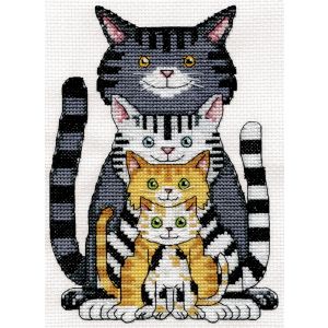 Design Works Counted Cross Stitch Kit 5X7-Cat Family (14 Count) (Pack of 1)